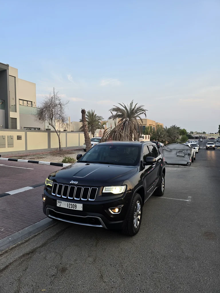 Jeep Grand Cherokee Limited 201563612071352065111