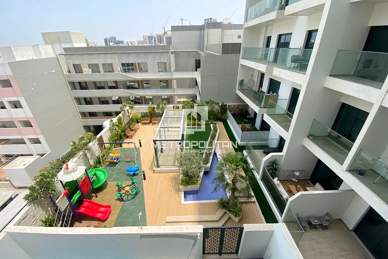Fully Furnished Studio | Vacant | Amenities View63780032855298112