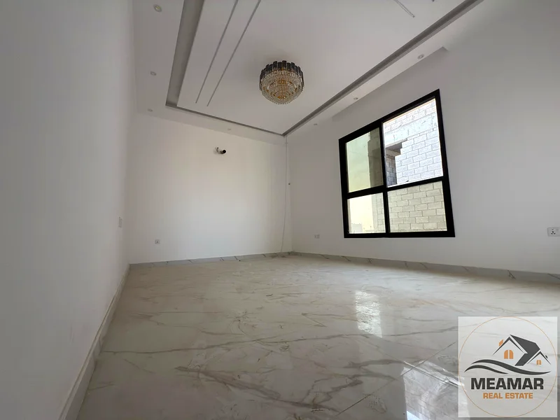 For sale, a villa with a courtyard area, freehold for all nationalities63905218205954111
