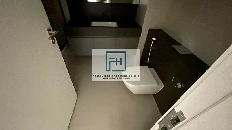 🏠 Robinia  Spacious 4-Bedroom Townhouse | 5 Bathrooms | 2,652 Sqft | AED 150,000 | 4 Cheques63654746323971113