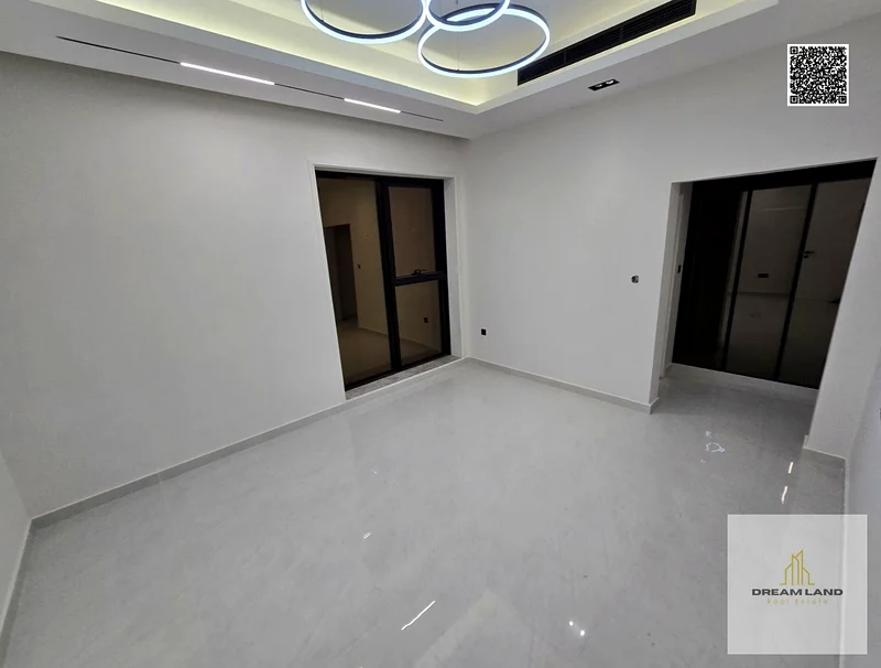 Corner villa for sale with custom finishing, private pool, very distinguished location, including registration fees63905218289921114