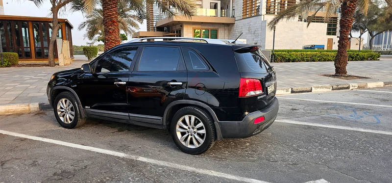 Kia Sorento - 7 Seater Family 4 Wheel drive SUV with Panaromic Sunroof - Agency Maintained63612077698434111