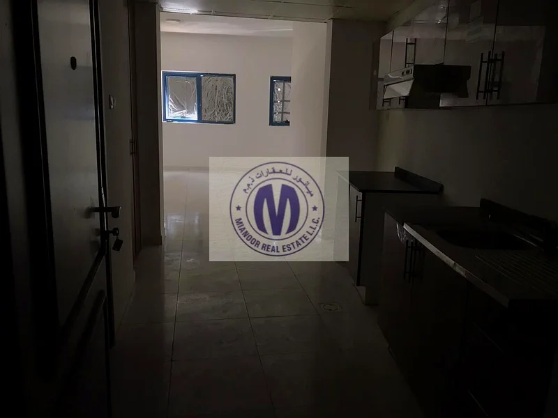 استوديو واسع للإيجار في برج فالكون63720962733441112