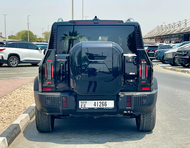 جيتور T2 2025 — نسخة بناقل حركة أوتوماتيكي 8 سرعات (2.0 لتر)63613465185283113