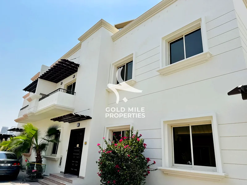 5-BR With Maid room || Upgraded || Vacant || Great Location63743888579458111