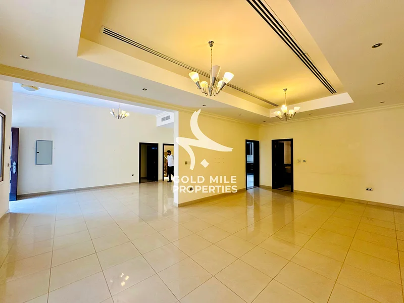 5-BR With Maid room || Upgraded || Vacant || Great Location63743888579458113