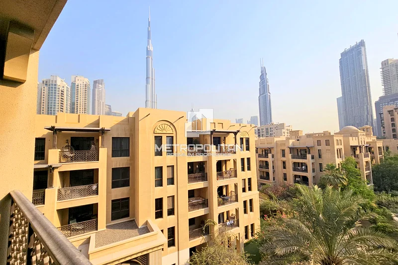 Burj Khalifa  Views | Unique Layout | Study Room63771908616706112
