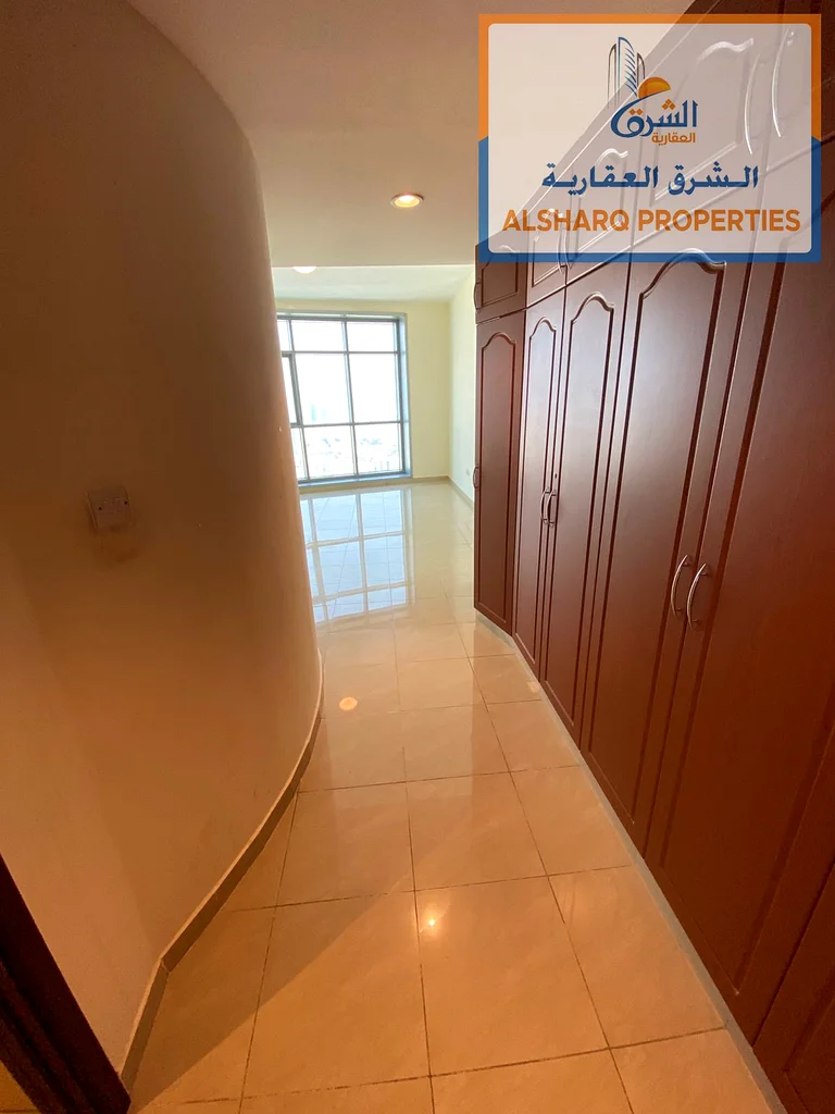 الشقق الأكثر جمالاً وروعة للإيجار السنوي في كورنيش عجمان63811007733635114