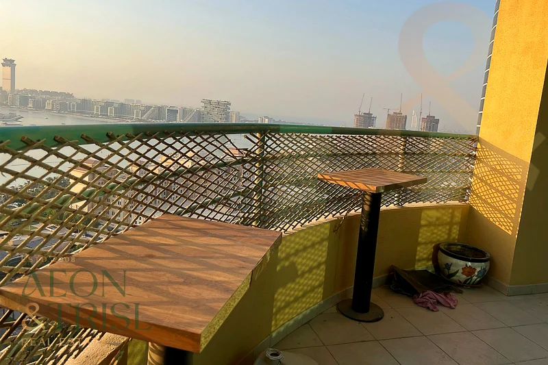 Palm Sea View | High Floor | Vacant and Spacious63774610964610110