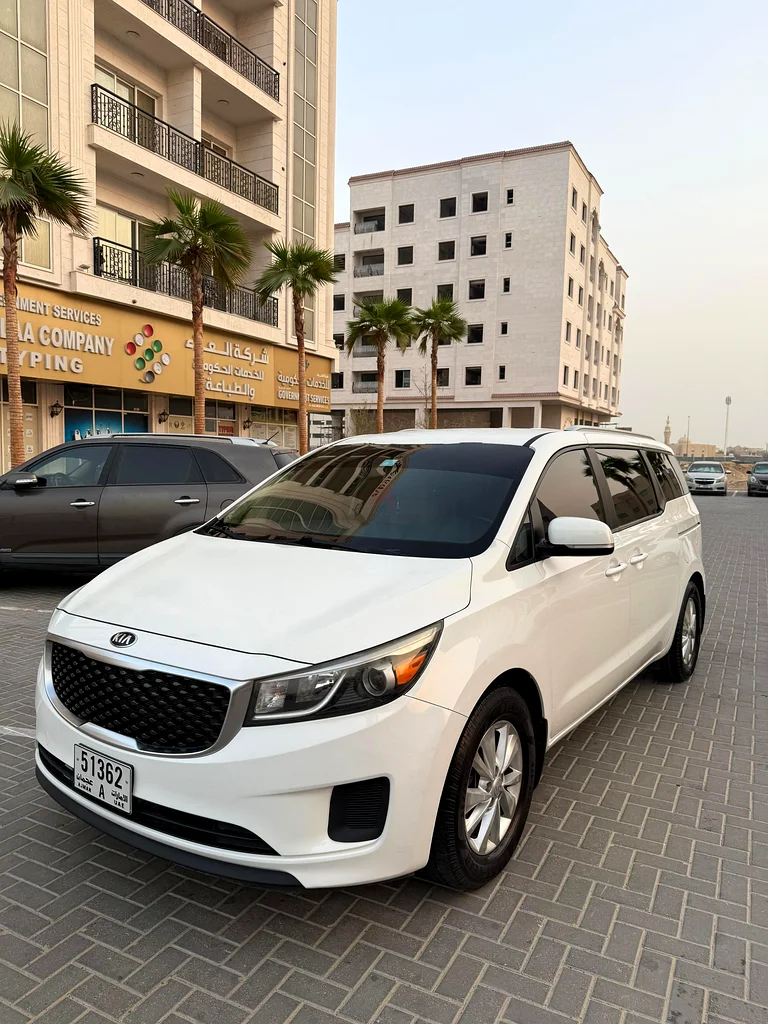 Kia Sedona LX 201563612076678403110