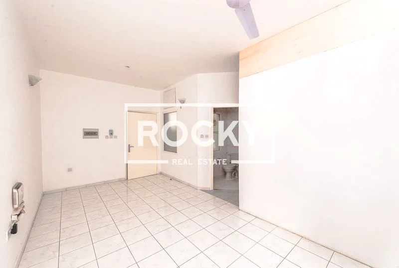Studio Apt with  Window A/C in  Bur Dubai63768941068418113