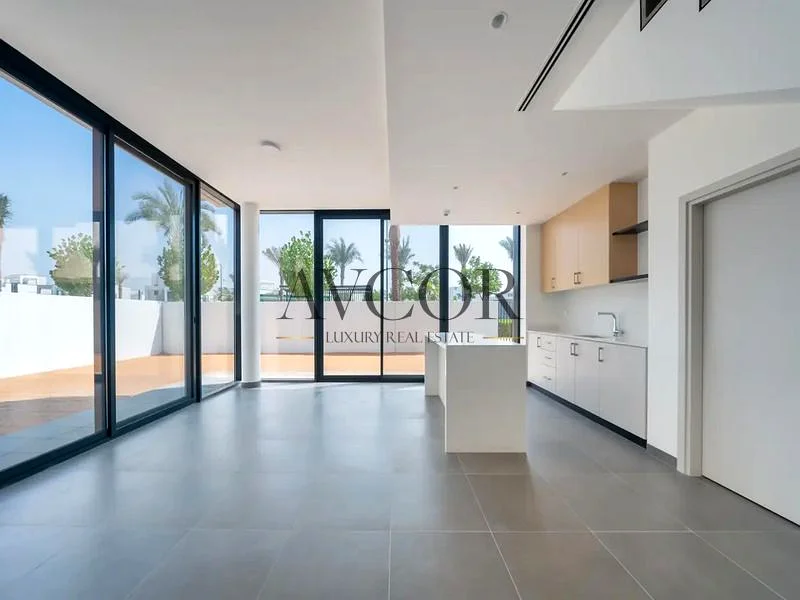 Community Expert | Urgent Sale | Big Unique Plot63931235230081112