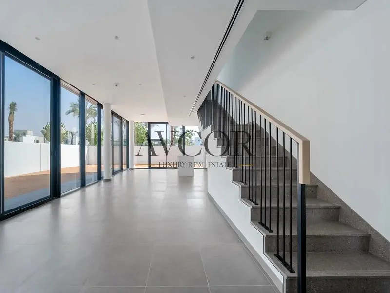 Community Expert | Urgent Sale | Big Unique Plot63931235230081114