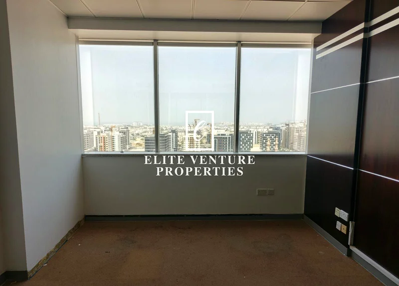 SEMI-FITTED | VACANT | PRIME LOCATION63617435584899112
