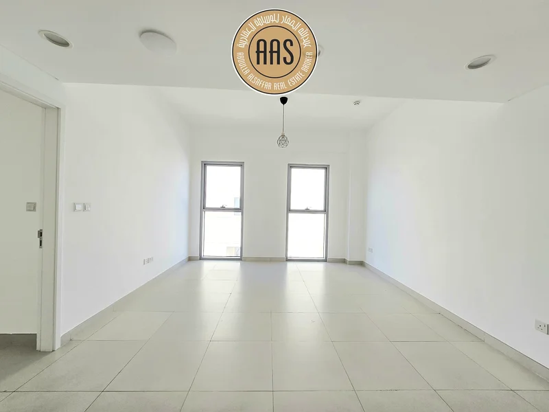 Spacious Apartment  ! Pool Facing ! With Kitchen Appliances ! With All Aminities63751682554882113