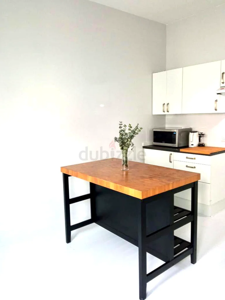Beach side Studio Room Private Entrance and Courtyard63624070273025112