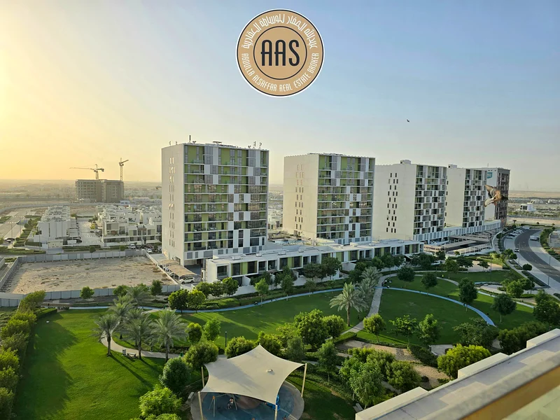 Spacious Apartment ! Park Facing ! Big Size ! With All Aminities ! Ready to Move63751682537345111