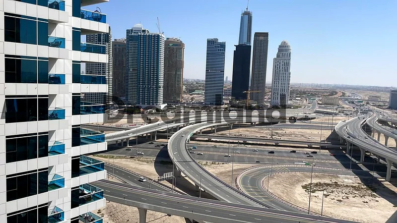 FULLY FURNISHED | SPACIOUS | SEA AND MARINA VIEW64037666513539110