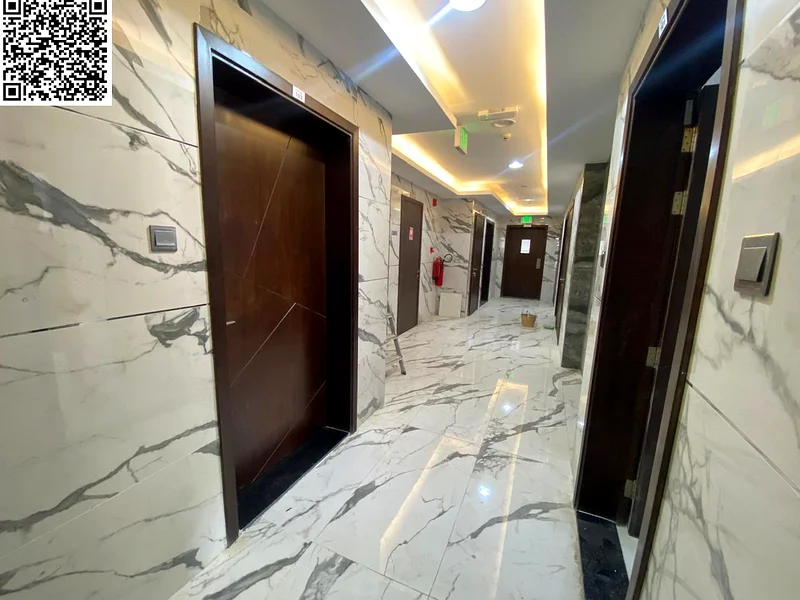 The most luxurious master bedroom, first inhabitant, with luxurious finishes, 2 bathrooms, a balcony, and central air conditioning. A very distinguish63715947778818110
