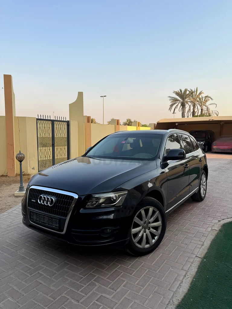 Audi Q5 2013 Gcc ( Low Km )63612087616131113