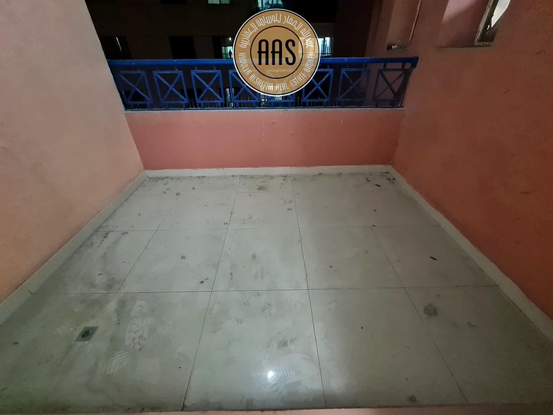 قريب من موقف الحافلات، مبرد، شقة 2 غرفة نوم مع جميع المرافق63755799584515113