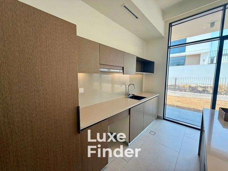 Spacious Layout | Type B | Handover Juy 202563762995024002114
