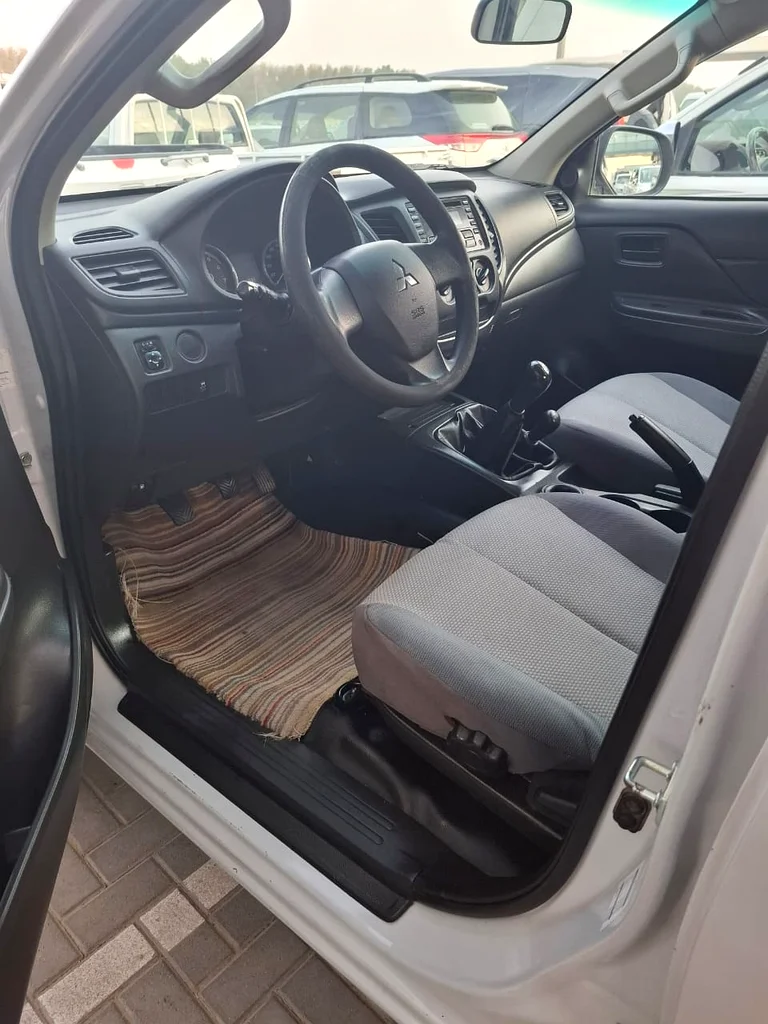 Mitsubishi L200 2020(4*4)63612069980545113