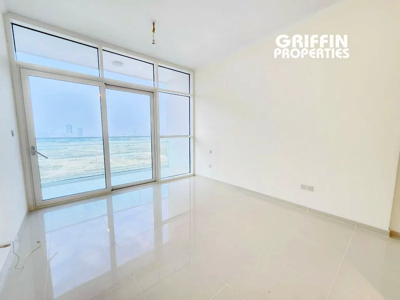 Studio| Skyline and Community View | Unfurnished63973312286081110