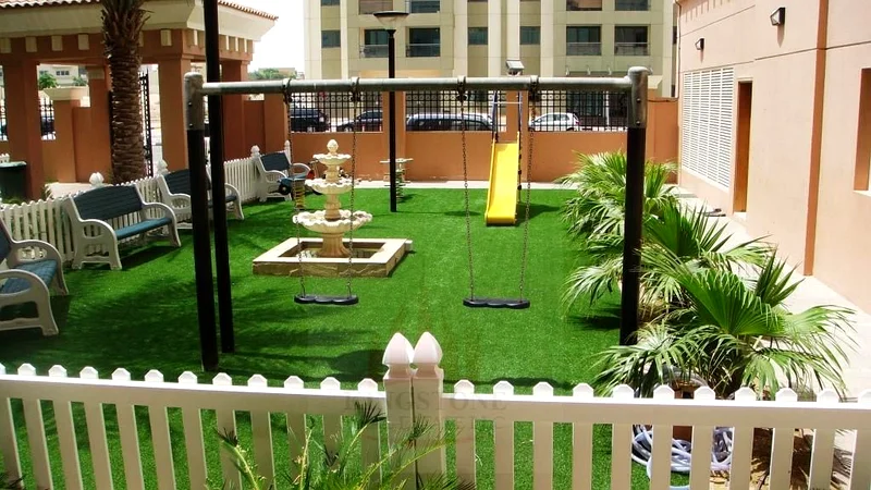 شقة كبيرة بغرفة نوم واحدة للإيجار في سيليكون ستار 163746698777603111