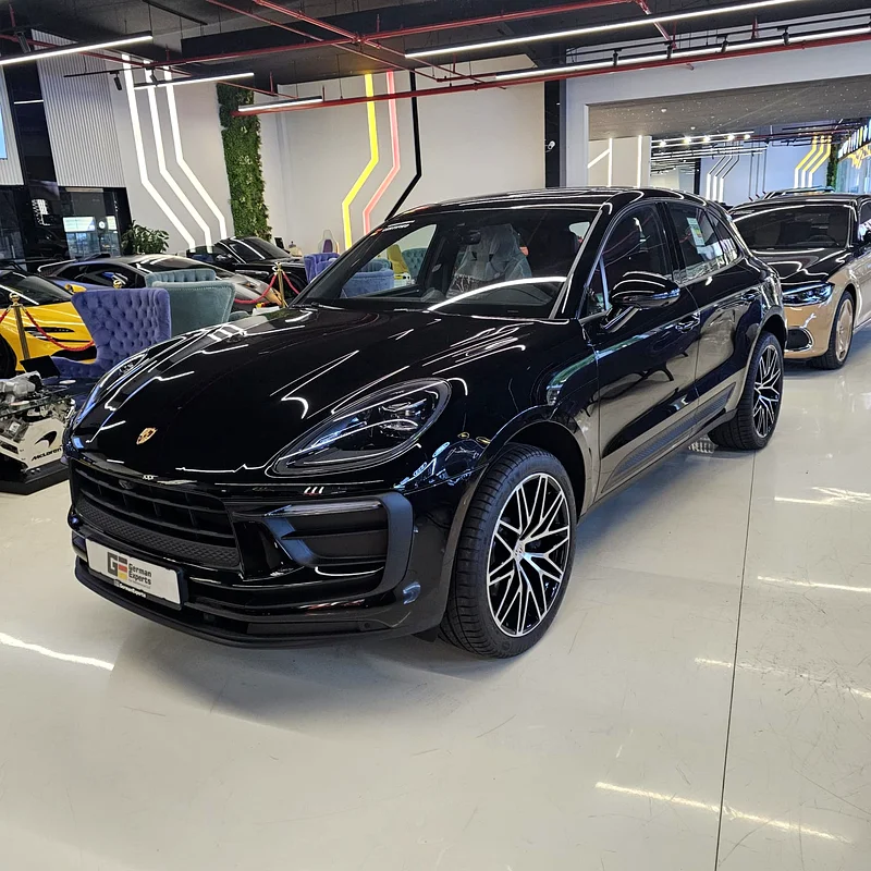 2026 Porsche Macan| GCC | Dealer Warranty | 21-inch RS Spyder Rims63612075090179110
