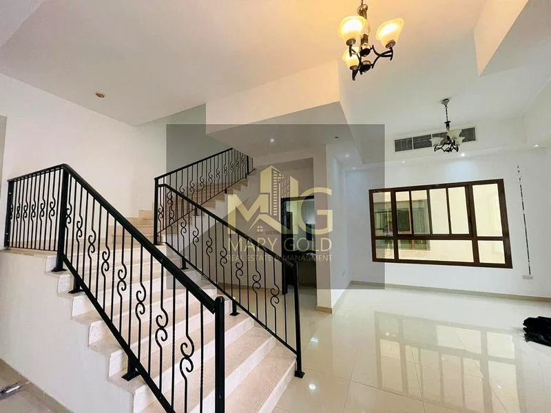 فيلا فاخرة مكونة من 06 غرف نوم متوفرة للإيجار في نيو بهايا63625044483075111