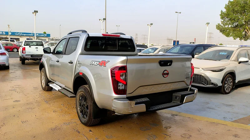 Nissan Navara - 2025 - PRO4X - fully loaded -2.5L63612793526785113