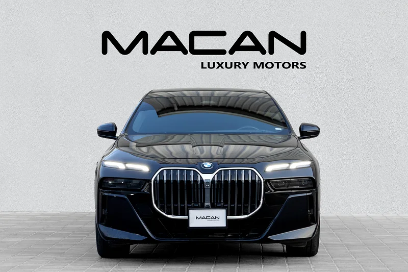 2024 I BMW 740I LOW MILEAGE I IMMACULATE CONDITIONS I63612445536769111