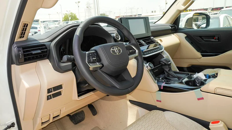 TOYOTA LAND CRUSIER GXR TWIN TURBO 3.5L V6 MODEL 202563613129660674114