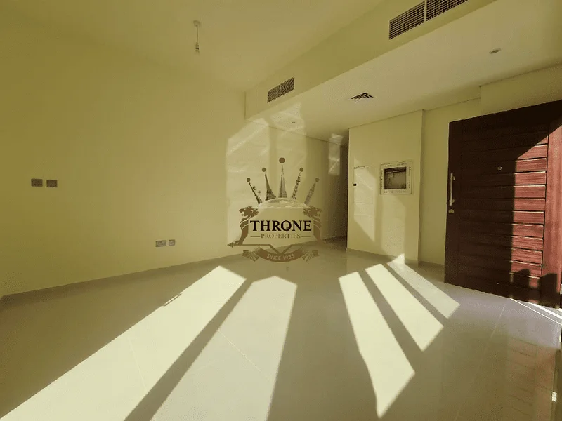 شاغرة | عائد استثماري مرتفع | R2EM | مطبخ مغلق64003014013954112