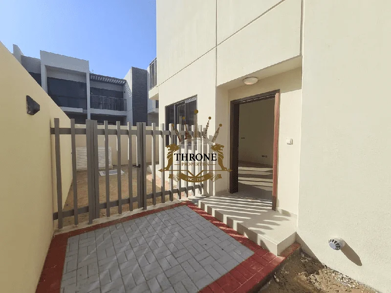 شاغرة | عائد استثماري مرتفع | R2EM | مطبخ مغلق64003014013954111