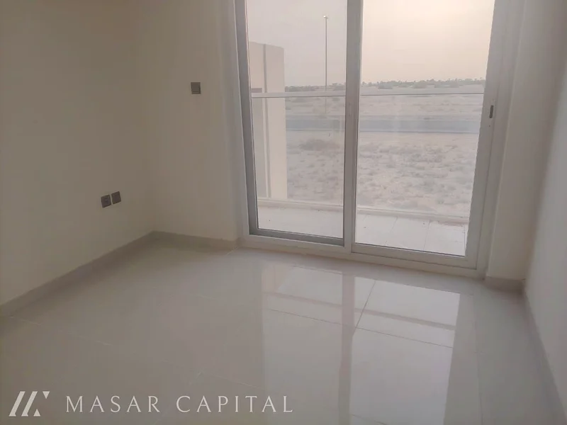 Vacant | RRM Type | Middle Townhouse | Single Row63741341827329114