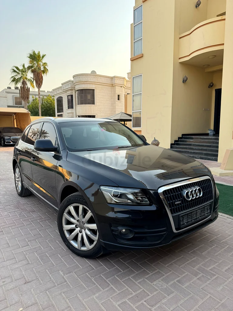 Audi Q5 2013 Gcc ( Low Km )63612087616131114
