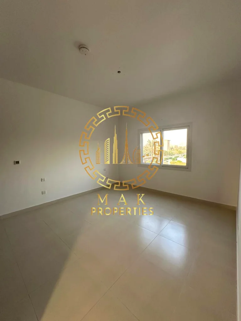 🏡 فيلا مريحة مكونة من 2 غرفة نوم + غرفة خادمة | 3 حمامات | 1,856.88 قدم مربع | وادي الصفا 763725373185793110