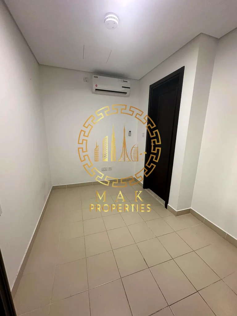 🏡 فيلا مريحة مكونة من 2 غرفة نوم + غرفة خادمة | 3 حمامات | 1,856.88 قدم مربع | وادي الصفا 763725373185793111