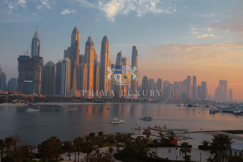Ultra-Luxury 4BR Duplex | Sea View | Private64006801896066112
