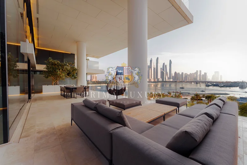 Ultra-Luxury 4BR Duplex | Sea View | Private64006801896066114