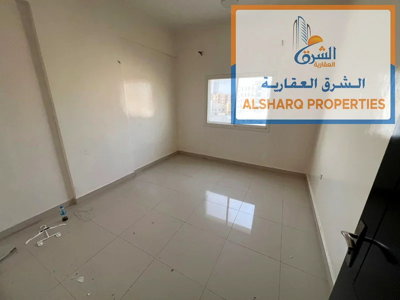 شقة مكونة من غرفتين نوم للإيجار - ساحل عجمان، الصف الثاني من الساحل - بجانب دوار السفينة63810632331777111