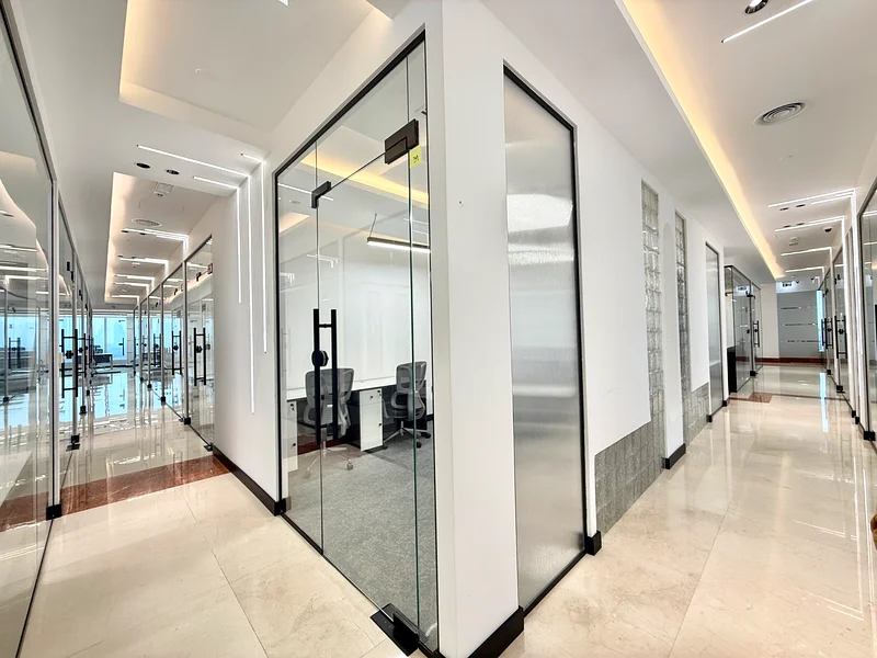 Luxury Offices for Premier Professionals | Elegantly Designed Offices | Near METRO- HealthCare & WAFI MALL | Prime Location63618207557123114