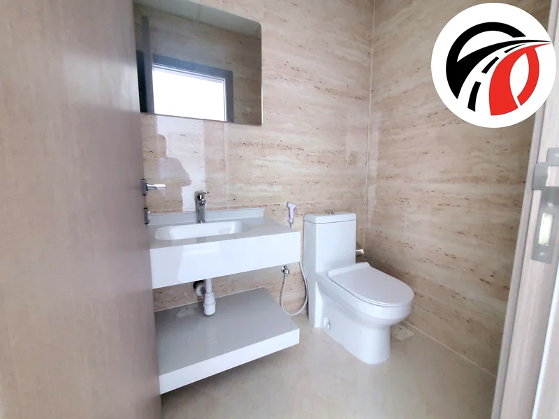 جديد بالكامل || موقف سيارات مغطى || مسبح || مبنى عائلي63742658340225113