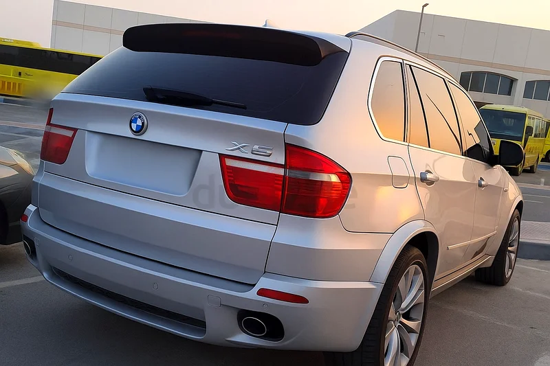 BMW X5 – 2010 Model (GCC Specs)

Kilometres: 200000

Condition: Very Good63612445789057113