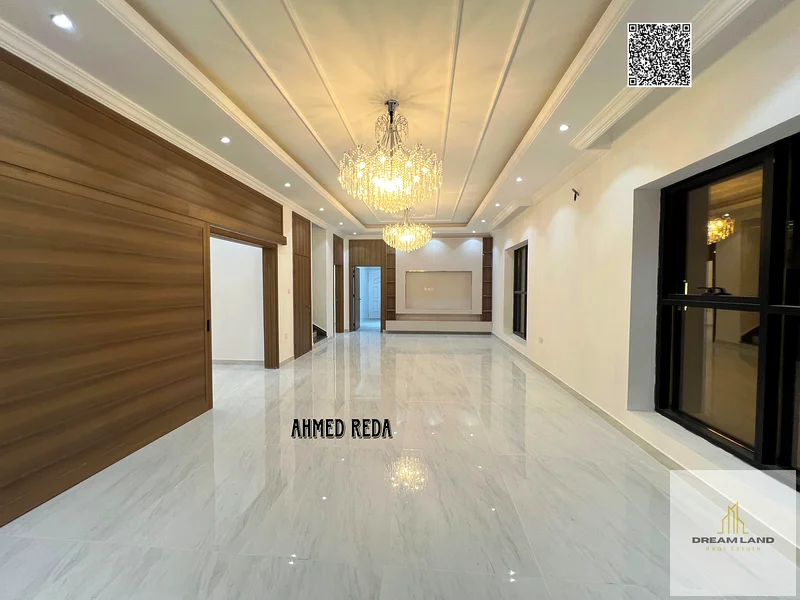 Corner villa with a swimming pool, at a price including registration and ownership fees, on the main street, ready for occupancy in the most upscale a63904831392258114
