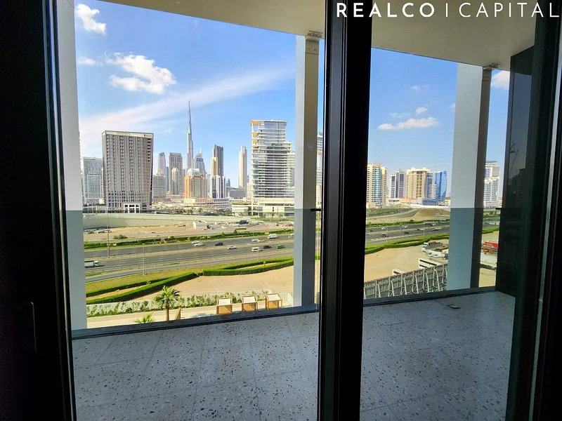 Burj Khalifa View | Bigger Layout | Multiple Cheques63792473508353110