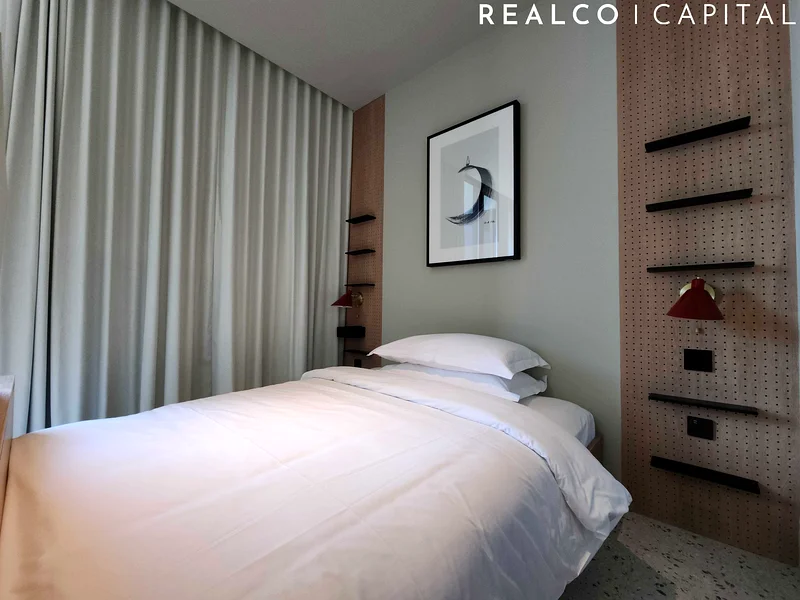 Burj Khalifa View | Bigger Layout | Multiple Cheques63792473508353113