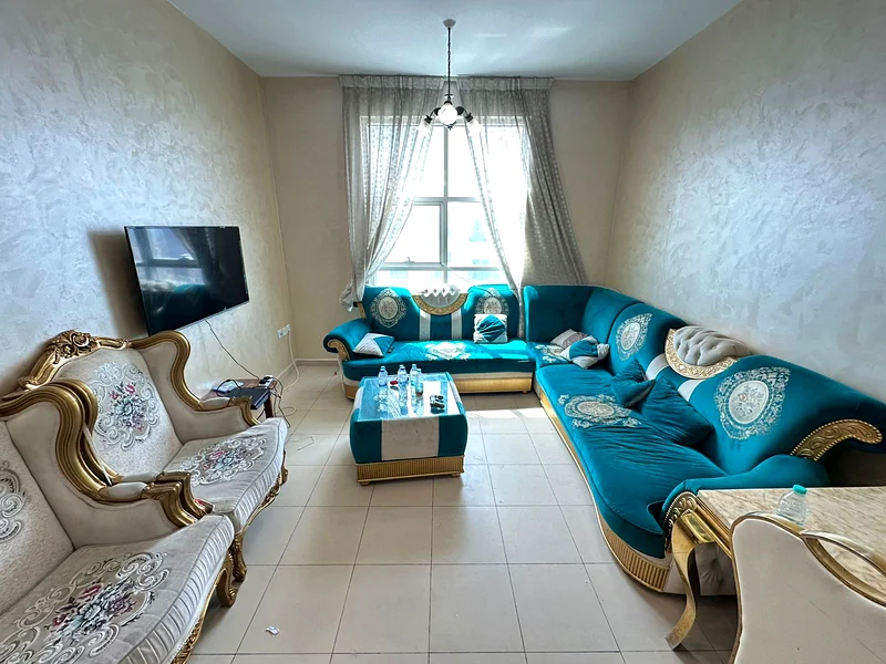 Lux 2Bhk l Investment Tower l Full Open View63891236111490112